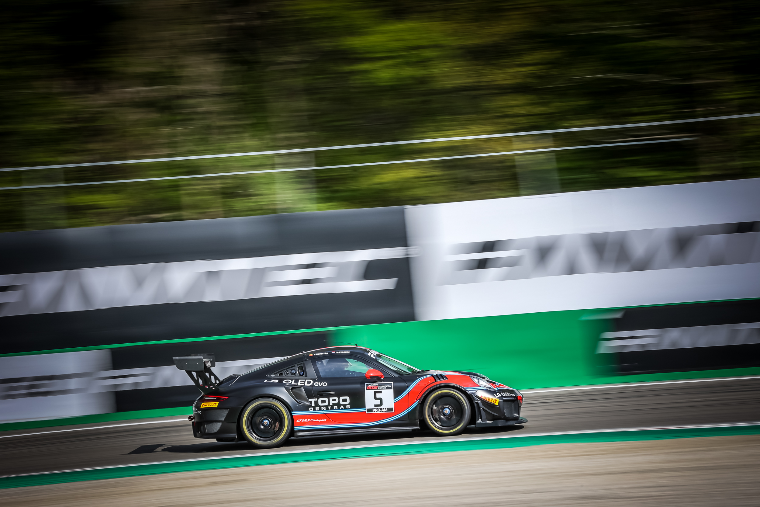 52 санкт петербург speed up. Speed Factory Racing. Porsche 911 gt3 Duels BMW m4 CSL in Hockenheim Test. SPEEDFACTORY Racing. Konnersport Racing Team.